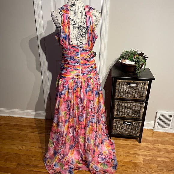 NWOT Bridess Crisscross Keyhole Pleate Chiffon Empire Cutout Abstract Print prom - Picture 7 of 9
